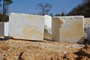 Sylacauga-Marble-Blocks-2-300x200