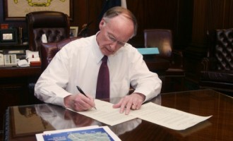 Governor Bentley Declares State of Emergency in Preparation for Winter Weather Governor Bentley Declares State of Emergency in Preparation for Winter Weather