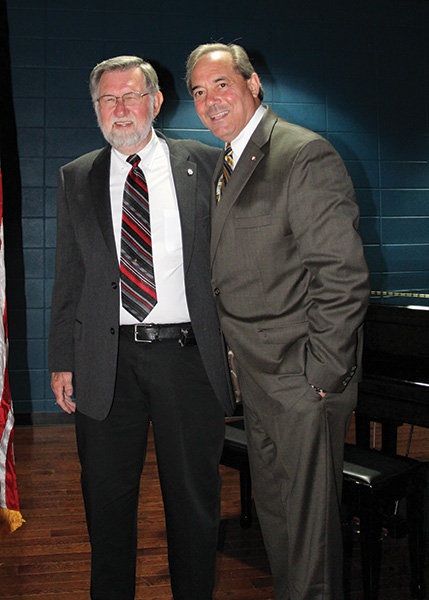 Sen. Steve Livingston addresses at NACC