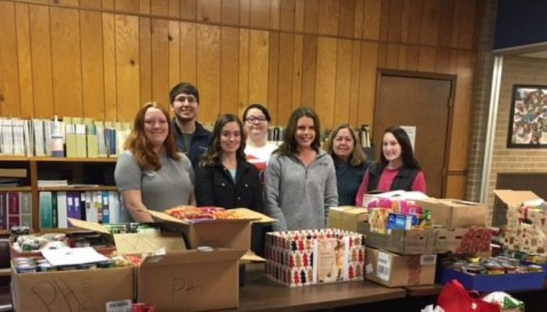 Students at NACC Get in the Christmas Spirit