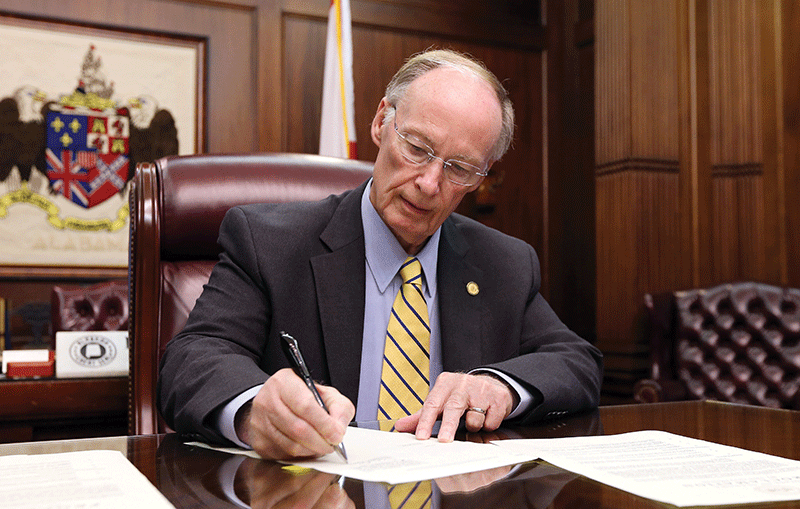 Articles of Impeachment officially filed against Gov. Robert Bentley