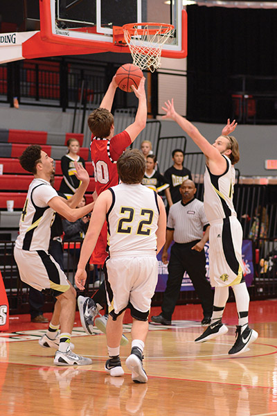 Collinsville Panthers fall in Regional Game