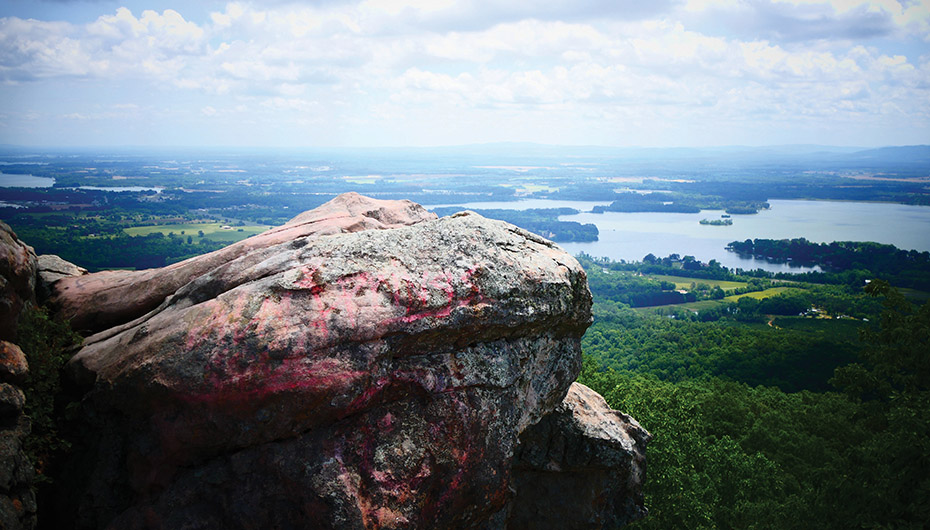 Cherokee Rock Village graffitied