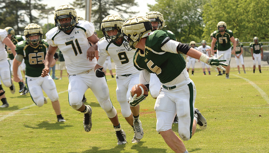 Green and White Game