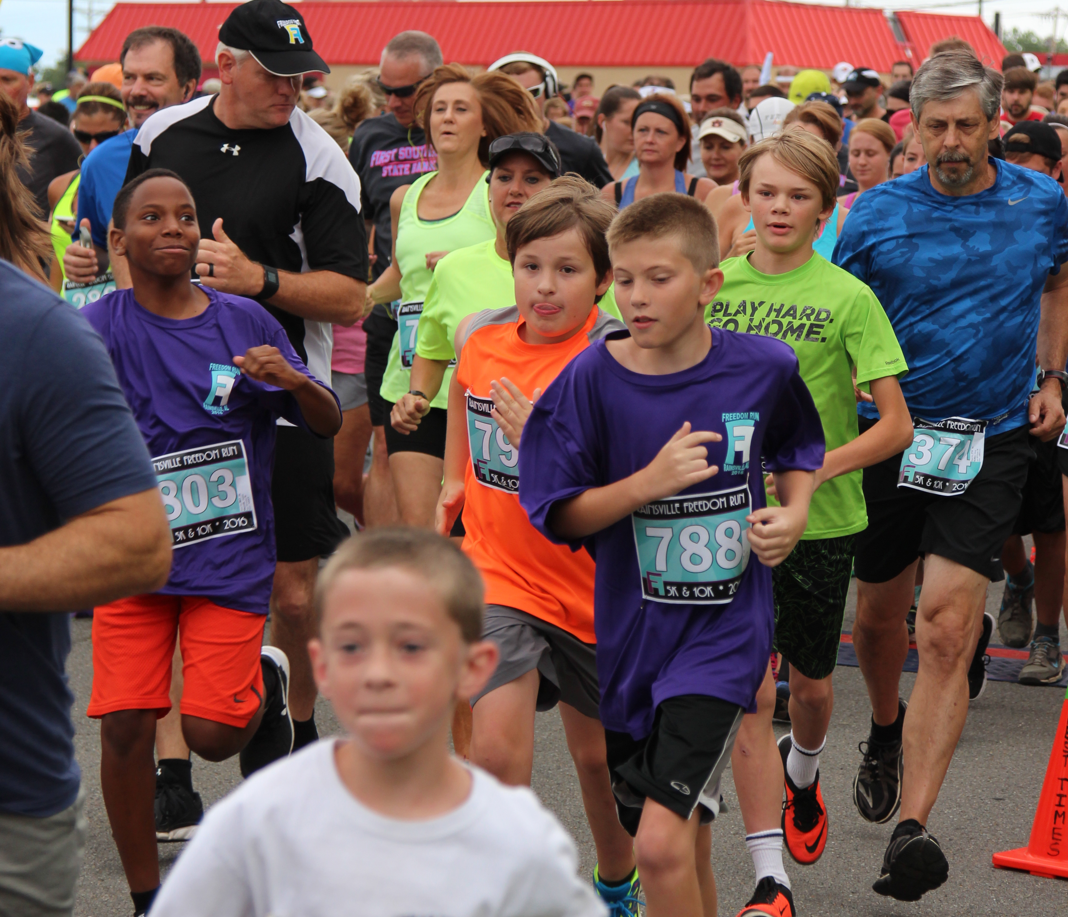 2016 Freedom Fest Run in Rainsville draws 850 participants, raises over $32,000