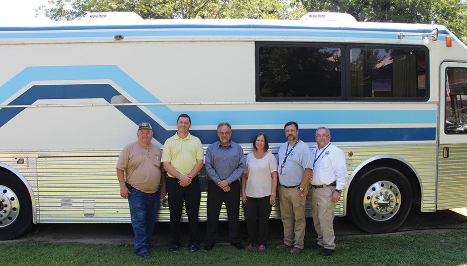 Fort Payne resident donates charter bus to DeKalb County