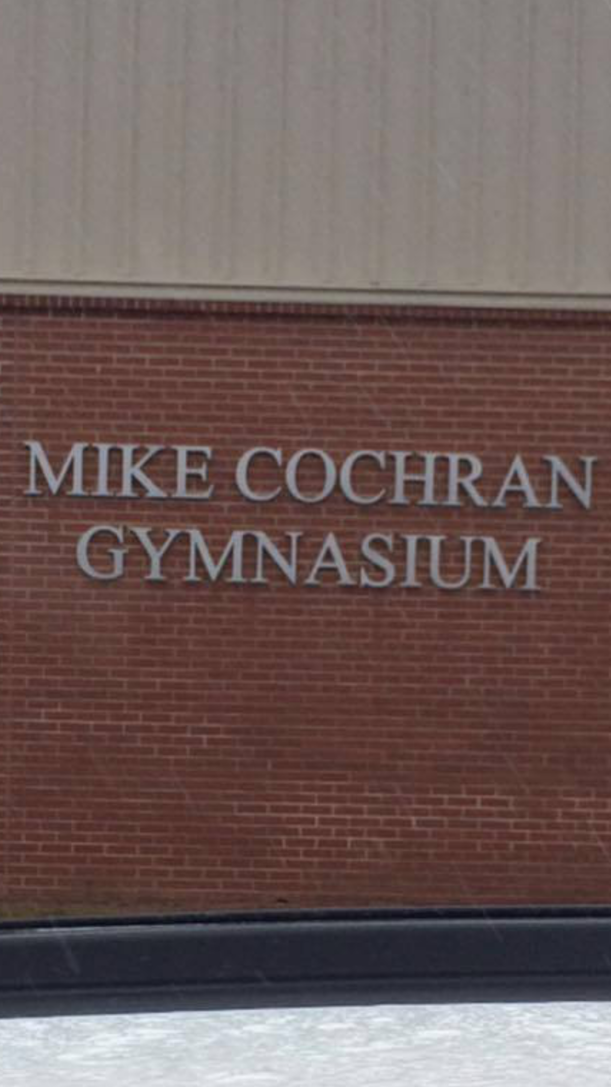 Fyffe Gym to be dedicated 'Mike Cochran Gymnasium' this Tuesday