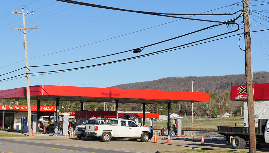 Around 40,000 gallons of Gasoline leaked from Fort Payne fuel station
