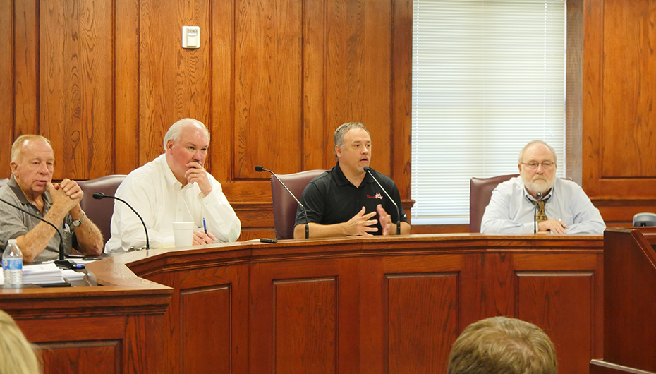 VIDEO: Fort Payne Council moves to let public decide on Sunday Sales