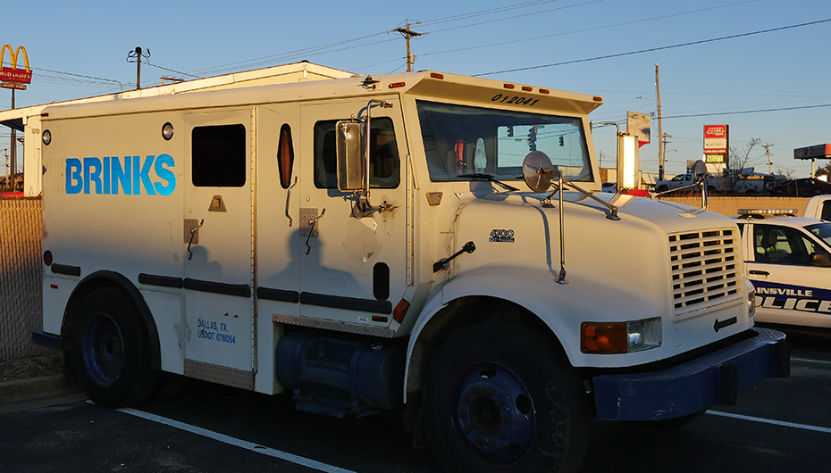 Brink's donates truck to Rainsville Police Department