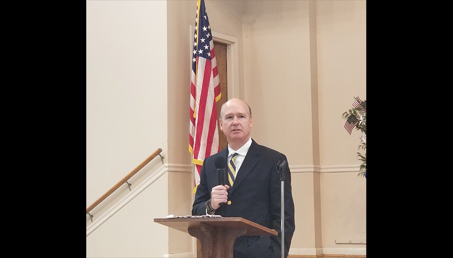 Aderholt makes campaign stop