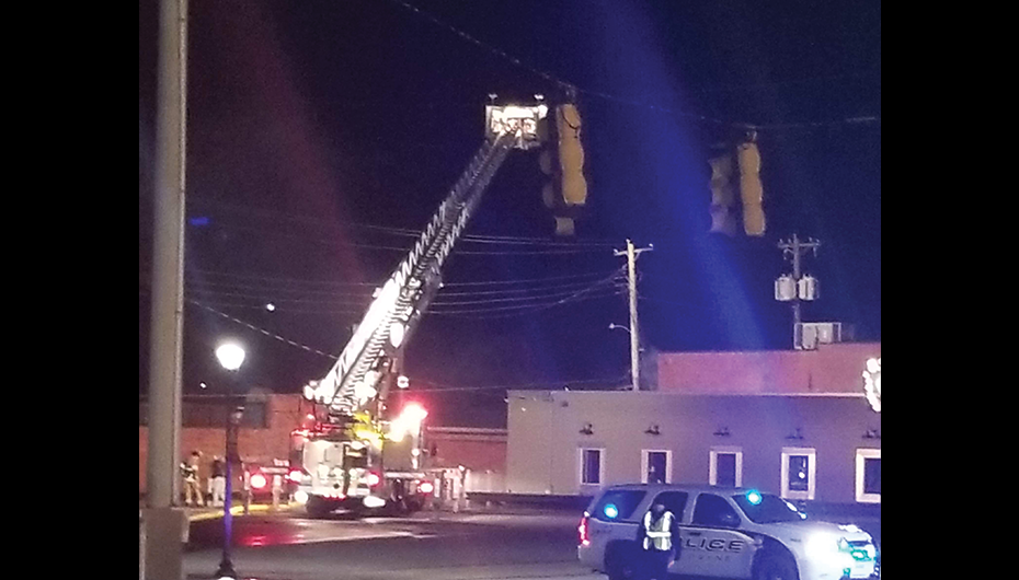 Fort Payne Battles Downtown Fire