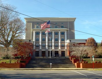 DeKalb Co. Courthouse Closes to Public