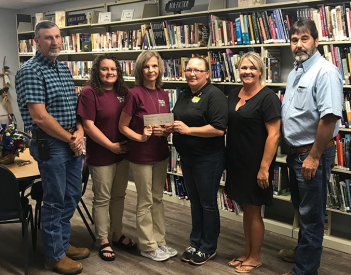 Henagar Library Receives $10K Grant