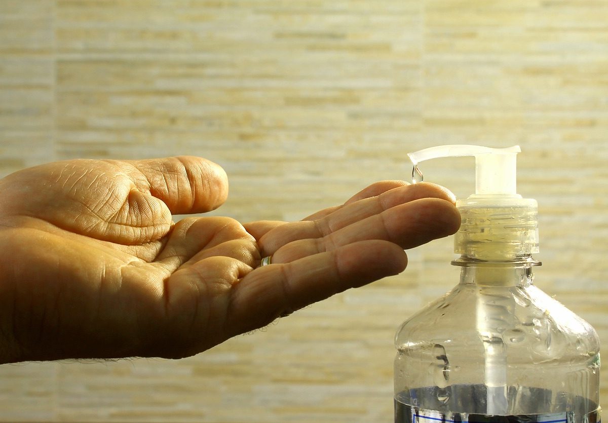 Two Types of Hand Sanitizer Released by Polyvance