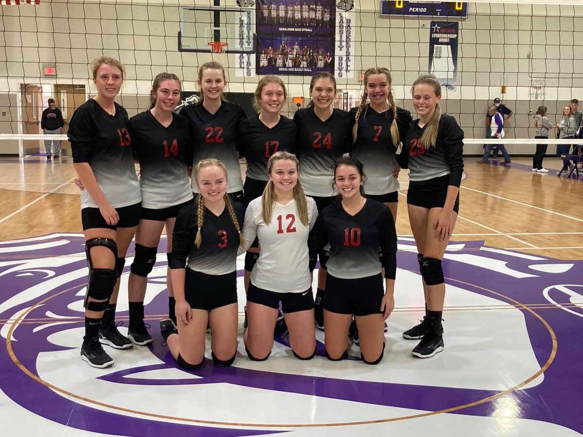 Fyffe Volleyball Advances to Regionals