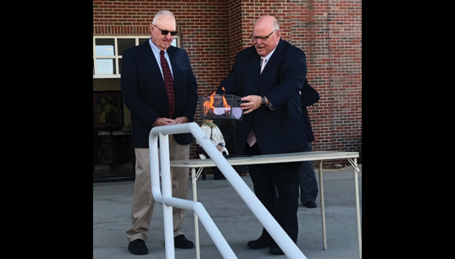 Broadway Baptist Church holds note burning to celebrate debt-free status