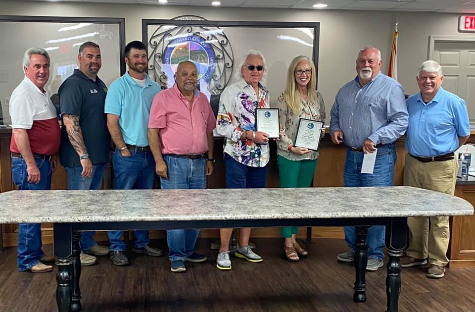 Council honors local runners, donates to Freedom Run