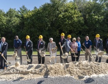 Ivey Attends Groundbreaking for New Facility