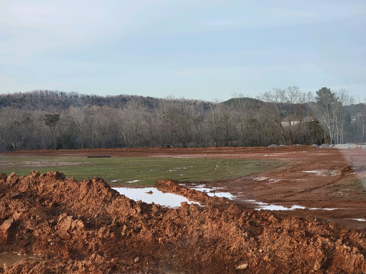 The Fort Payne Council approved a motion to pause the bidding process at the “New Complex”