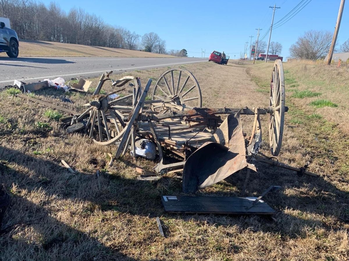 Accident Involving Mennonite Wagon in Powell