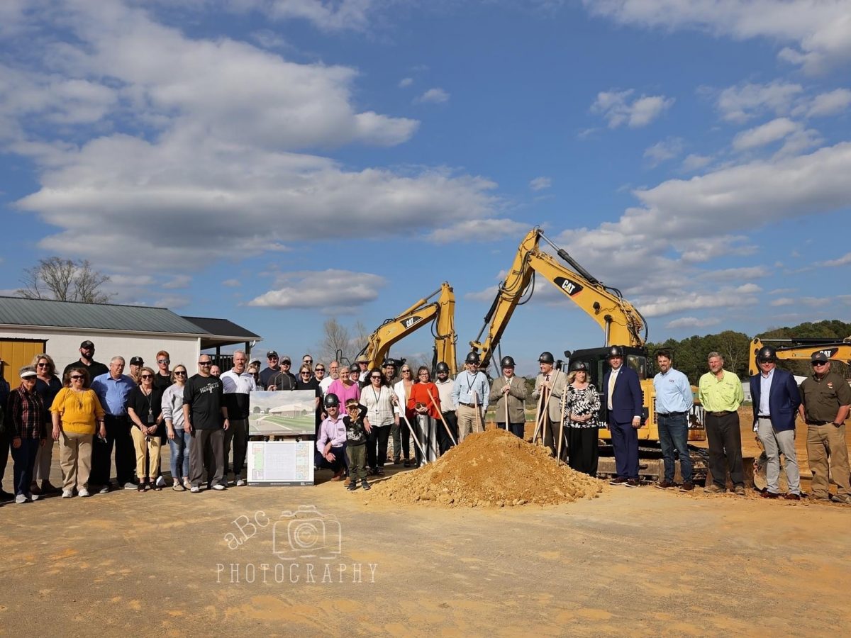 Groundbreaking for Ider Gymnasium