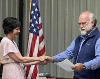 Vest takes oath as Valley Head mayor