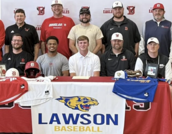 Douglas’ Walls signs with Lawson State