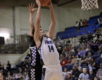 Bears advance to SMT title game