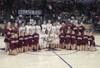 Lady Wildcats Advance to Final Four
